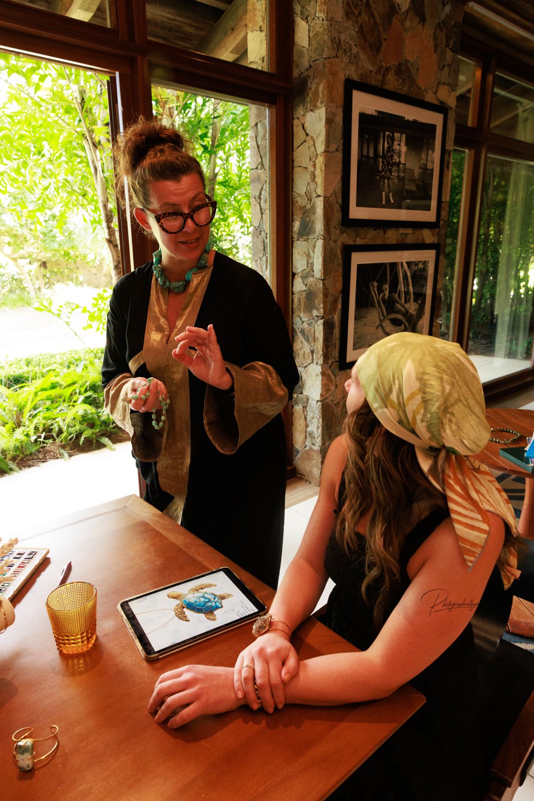 Amanda Marcucci presenting her jewellery at Rosewood Little Dix Bay